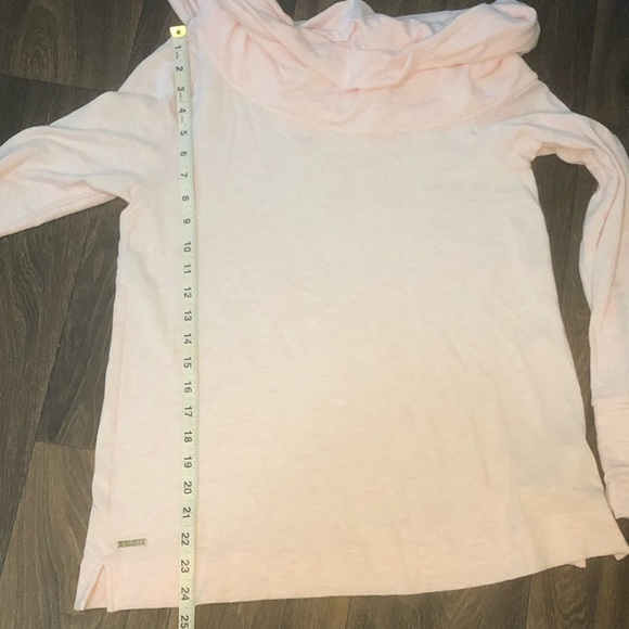 Lily Pulitzer Off the Shoulder  Belinda Top in Pastel Pink - Picture 6 of 16